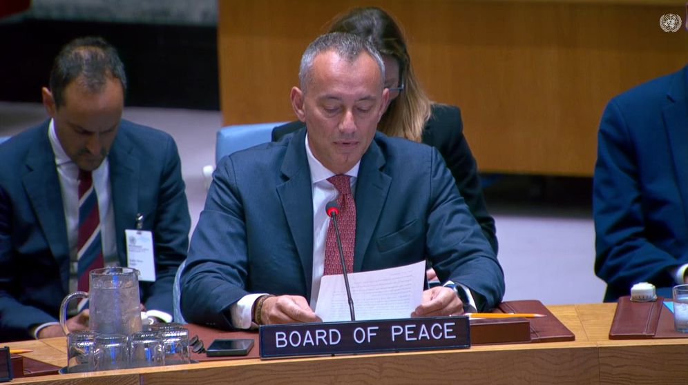 Nickolay Mladenov speaking at the UN Security Council
