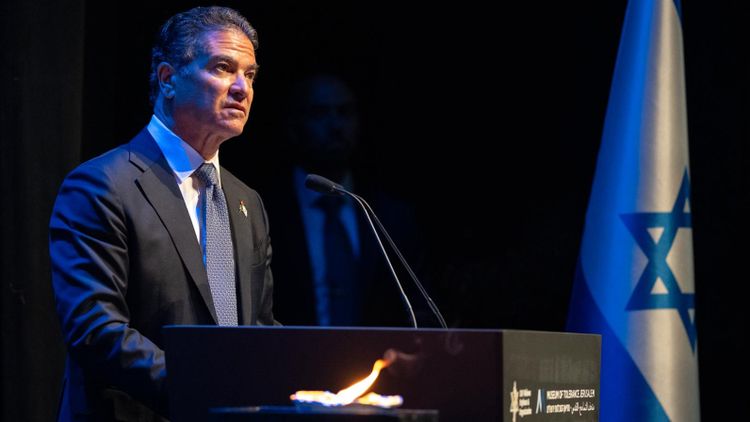 Former Mossad head Yossi Cohen, at the 2016 Memorial Day ceremony at the Museum of Tolerance in Jerusalem