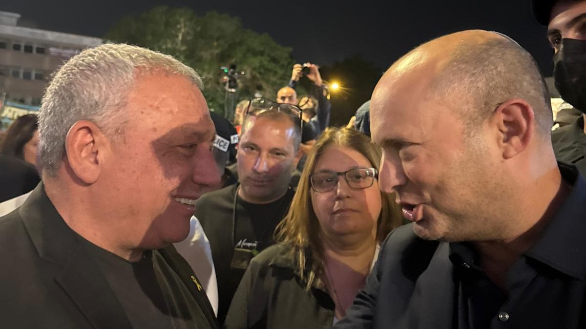 Le Likoud change de cible et concentre désormais ses attaques sur Gadi Eisenkot