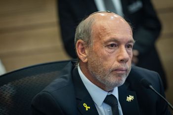 מבקר המדינה מתניהו אנגלמן, ארכיון