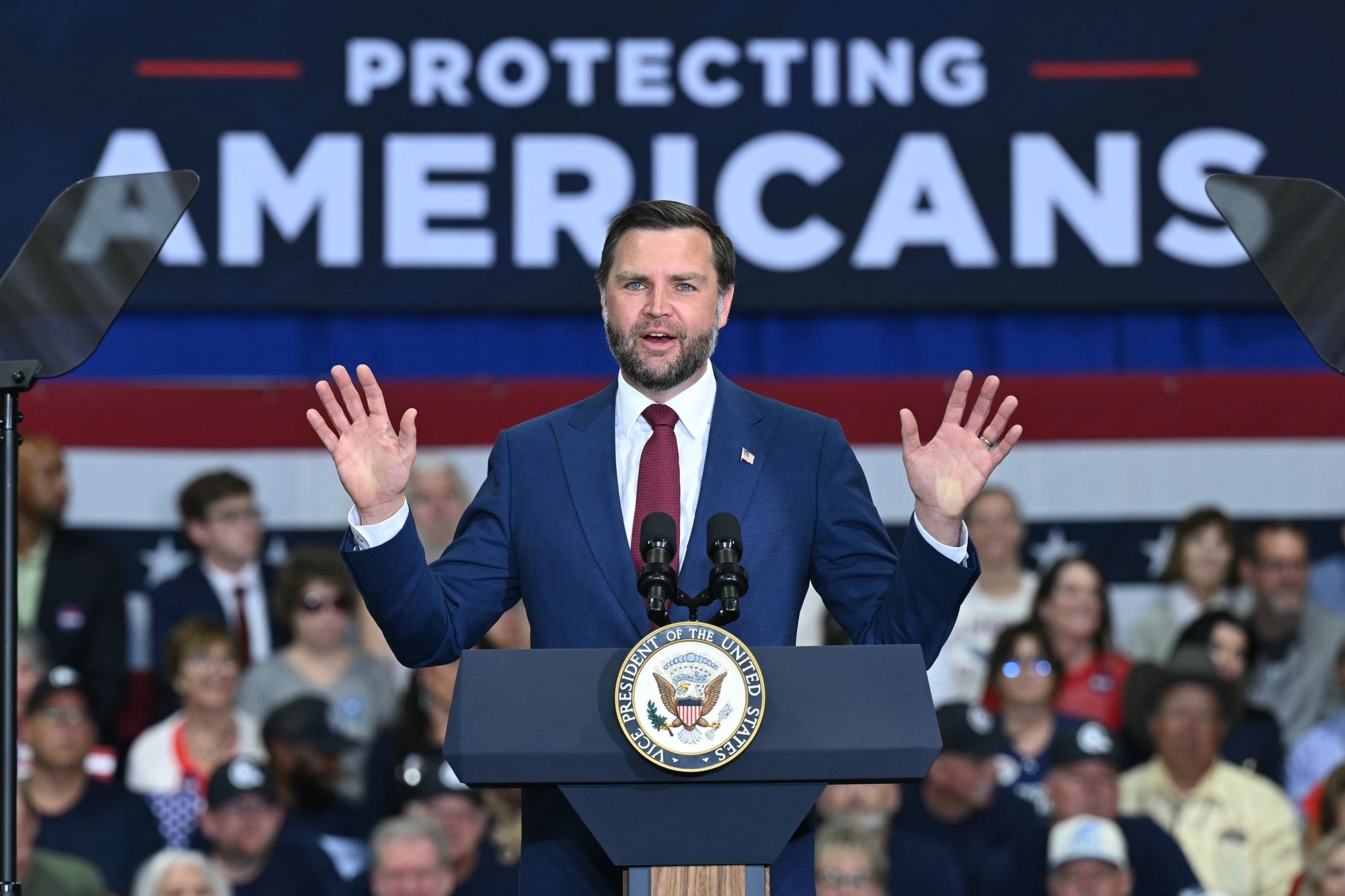 Vance courts skeptical pro-Israel Republicans with closed-door RJC speech, draws standing ovation