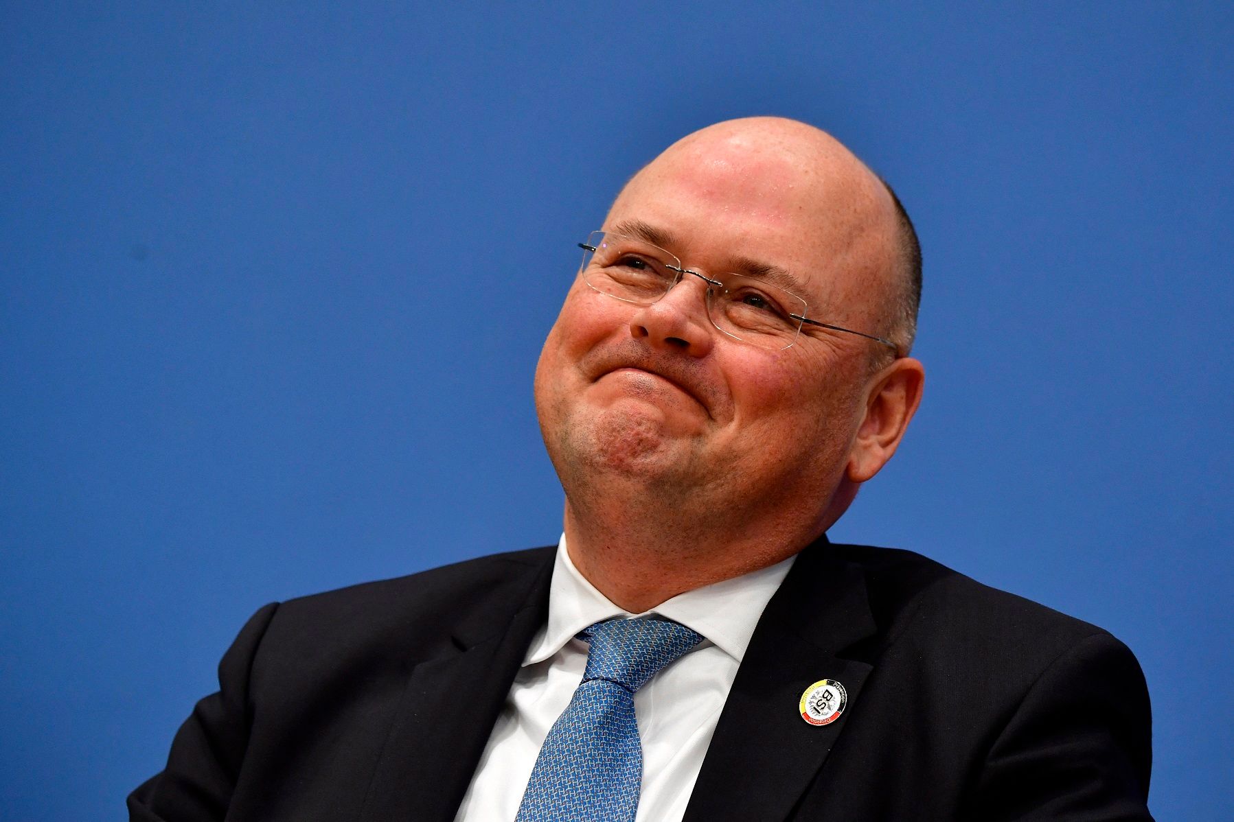 Berichten zufolge steht der deutsche Cybersicherheitschef wegen angeblicher Verbindungen zu Russland vor Gericht