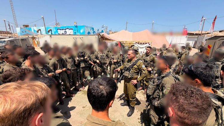 Le chef d’état-major de Tsahal, le général Eyal Zamir dans la bande de Gaza, le 05.08.2026
