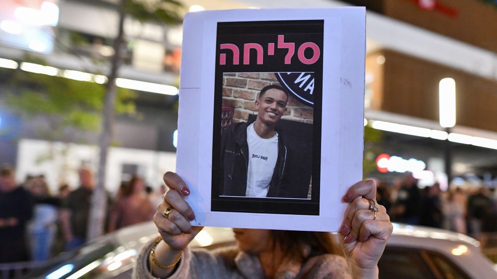 עצרת לזכר ימנו זלקה, הערב