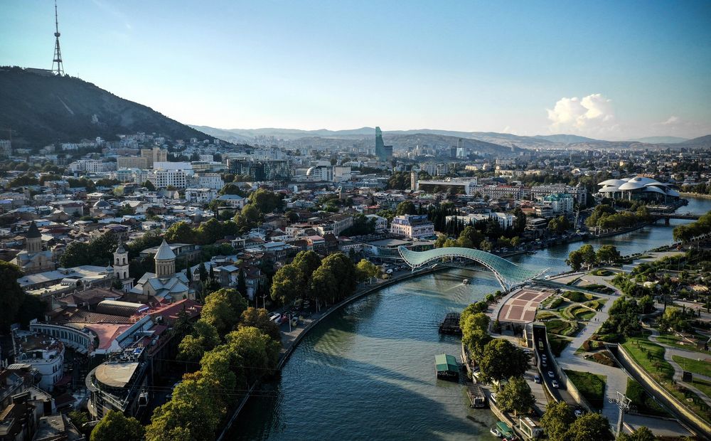 An aerial view of River Kura (Mtkvari) running through the Georgian capital Tbilisi, on September 22, 2018.