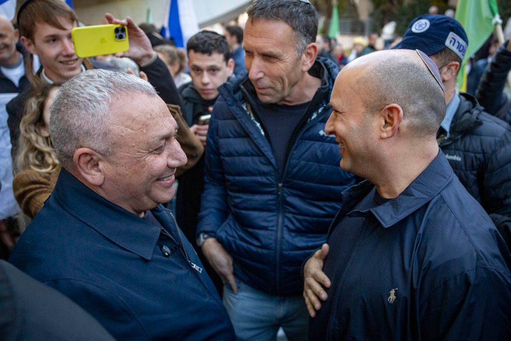 נפתלי בנט, מתן כהנא וגדי איזנקוט
