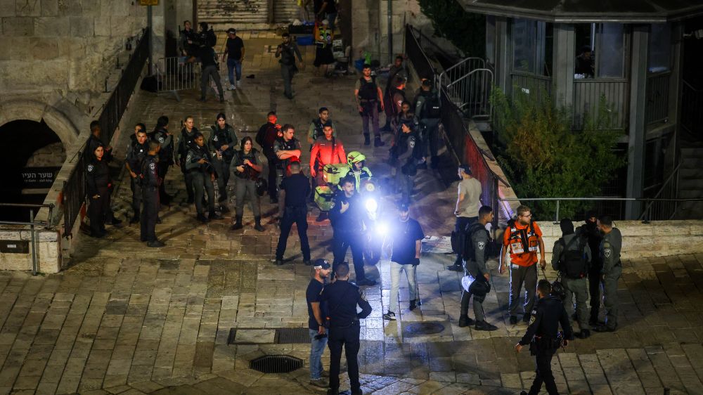 Israeli security forces deployed at the scene of a terrorist stabbing attack in Damascus Gate, Jerusalem