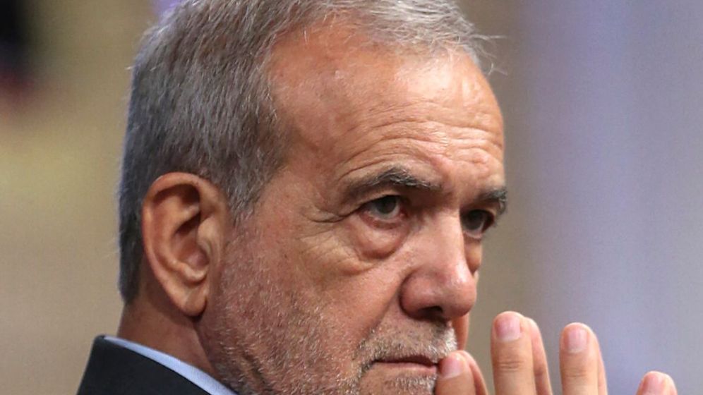 נשיא איראן מחמוד פזשכיאן