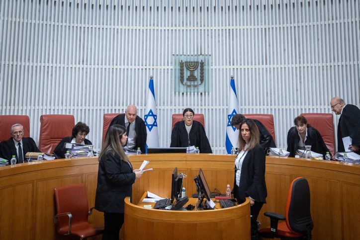 Proponowane przez Izrael reformy prawne w porównaniu z Polską i Węgrami