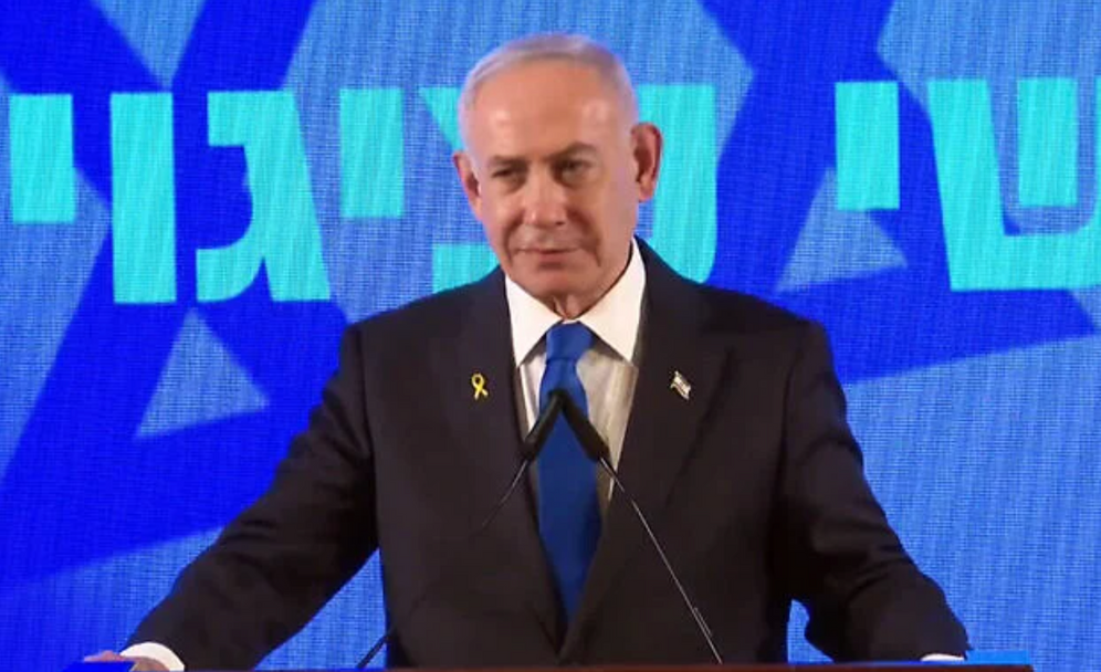 Le Premier ministre Benjamin Netanyahou s'adresse à un rassemblement d'ambassadeurs israéliens à Jérusalem, le 7 décembre 2025.