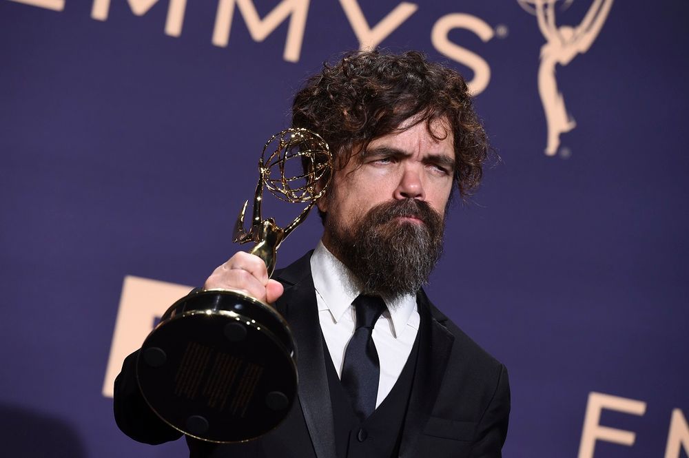 Game Of Thrones' Wins 'Outstanding Drama Series' Emmy Award