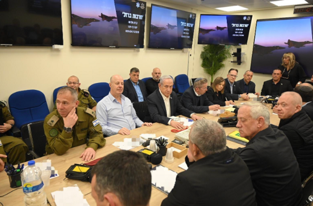 Prime Minister Benjamin Netanyahu is convening the War Management Cabinet at this time, in Kirya in Tel Aviv
