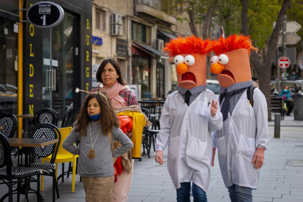 sachin and babi light blue dress Purim 2020: what is the Jewish holiday and how is it celebrated? main image 0
