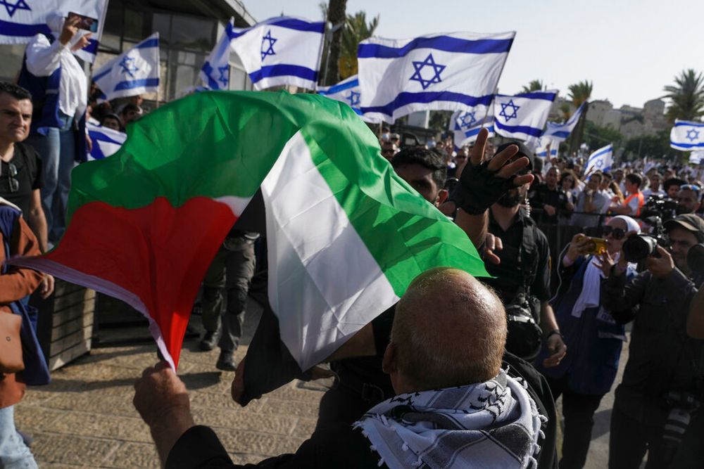 Israël : Le drapeau palestinien sera-t-il bientôt interdit ? 