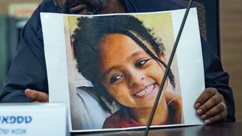 משפחתה של הילדה בת התשע שנעלמה, היימנוט קסאו, בכנסת, ארכיון