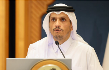 Le Premier ministre et ministre des Affaires étrangères du Qatar, Cheikh Mohammed Bin Abdulrahman al-Thani, s'exprime lors d'une conférence de presse à Doha, au Qatar, le mercredi 12 juin 2024.
