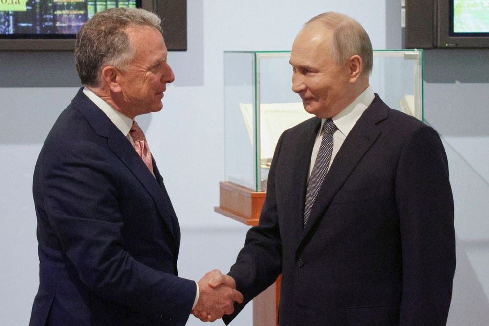 Putin meets U.S. envoy Witcoff in Saint Petersburg