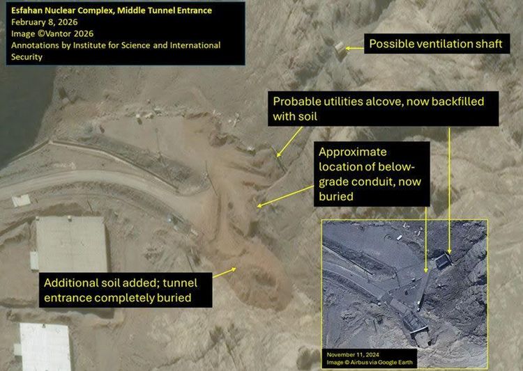Satellite photos reveal: Iran blocks all approaches to the Isfahan nuclear facility with dirt