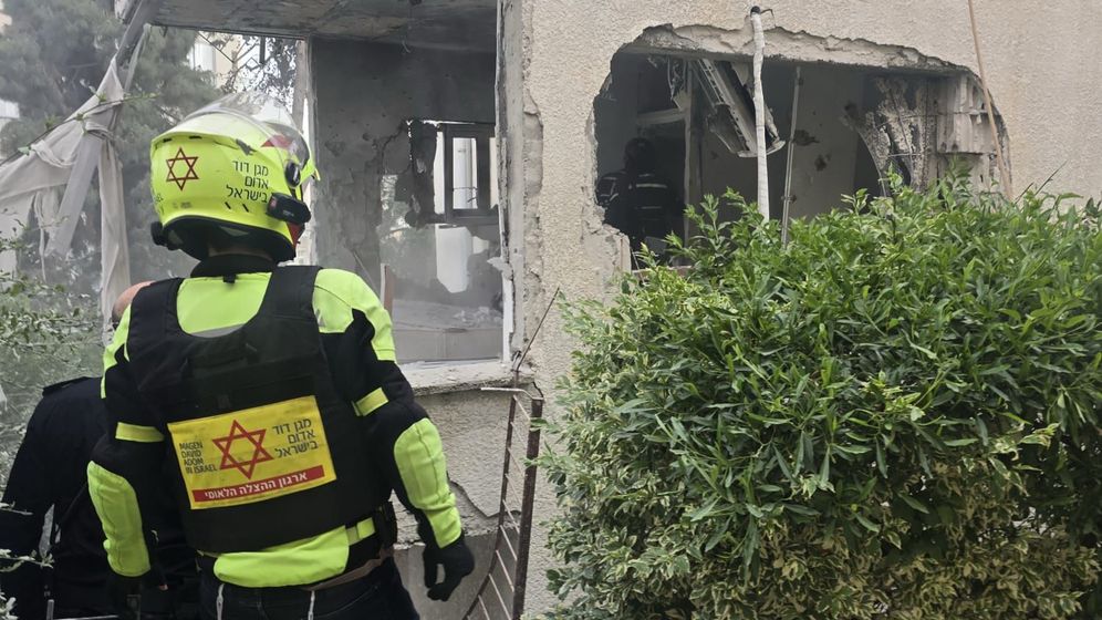 דוברות מד"א זירת נפילה ברמת גן, 18 במרץ 2026