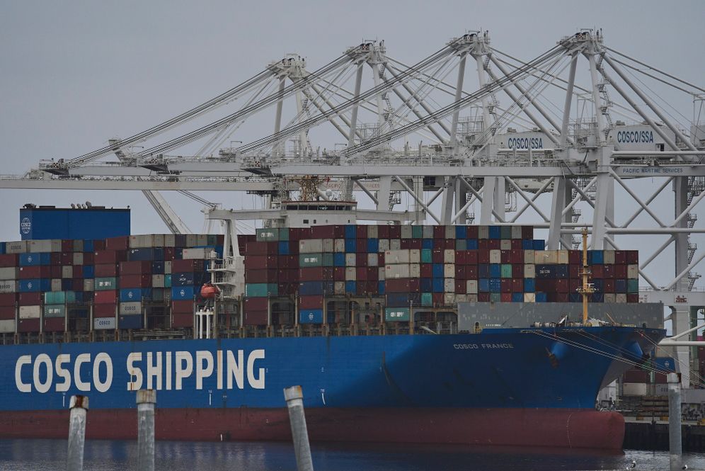 אוניית משא של חברת הספנות הסינית COSCO