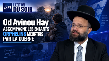 Od Avinou Hay accompagne les enfants orphelins meurtris par la guerre 
