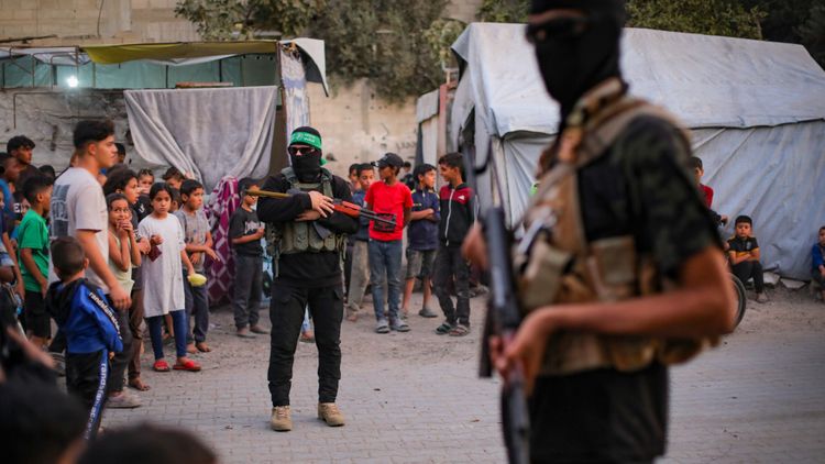 Terroristes du Hamas dans la bande de Gaza