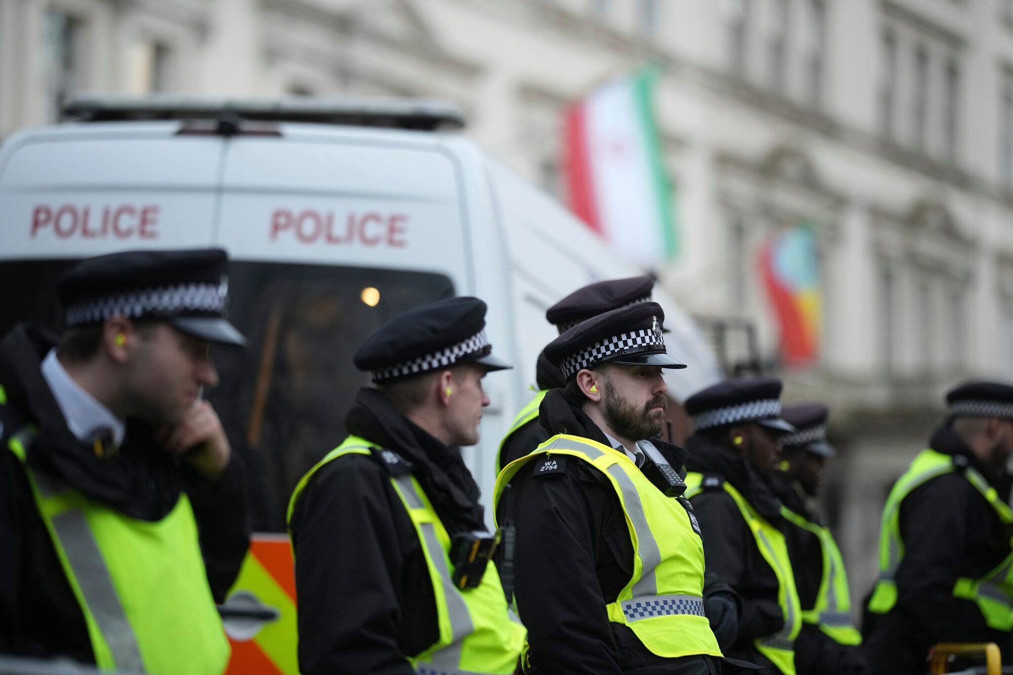Londres déploie 4 000 policiers avant un week-end de manifestations sous haute tension