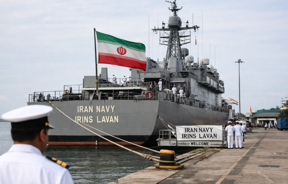 L’Inde autorise un navire de guerre iranien à accoster pour des raisons humanitaires