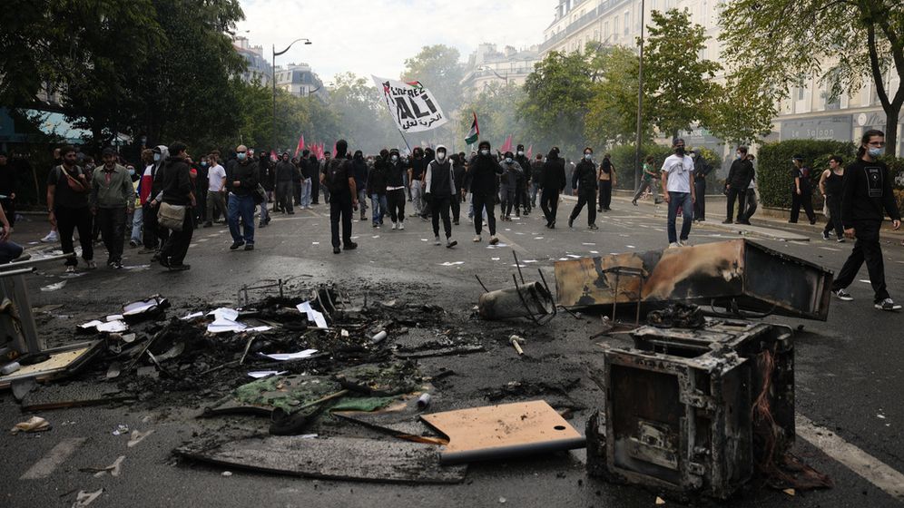 Émeutes à Paris, le 06.10.2026