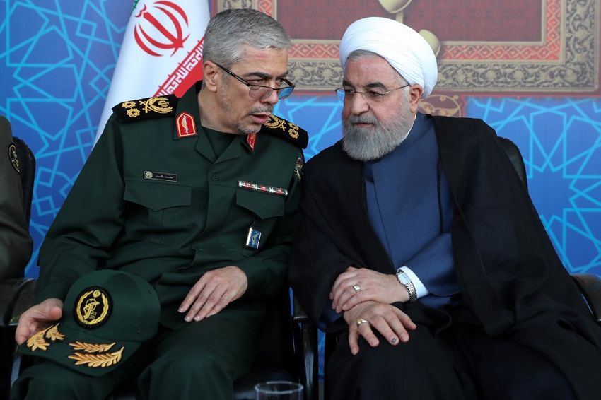 Illustration - Le général Mohammad Baghéri (G) et le président iranien Hassan Rohani (D), le 22 septembre 2019.