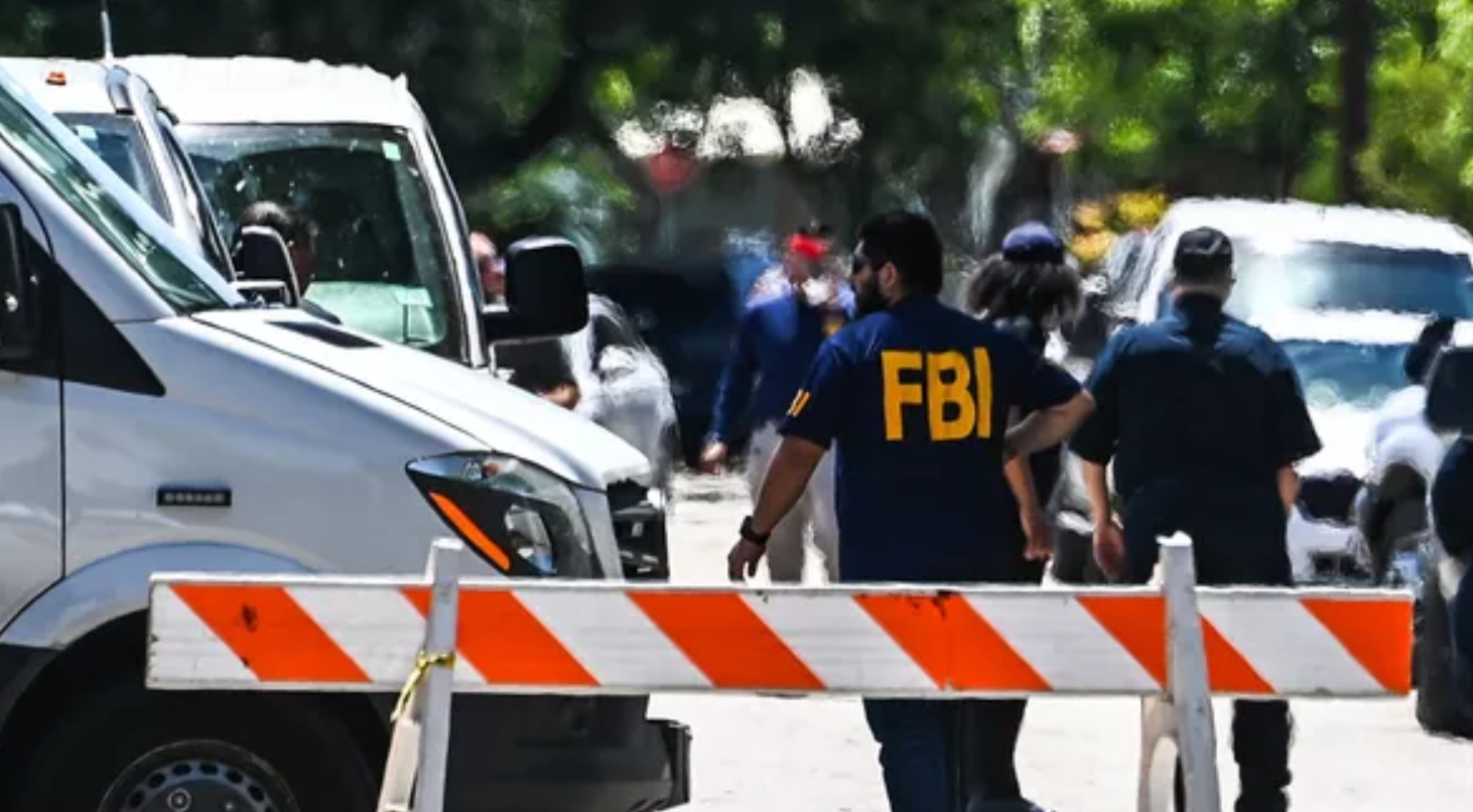 Fusillade dans une école catholique de Minneapolis : trois morts et 20 blessés
