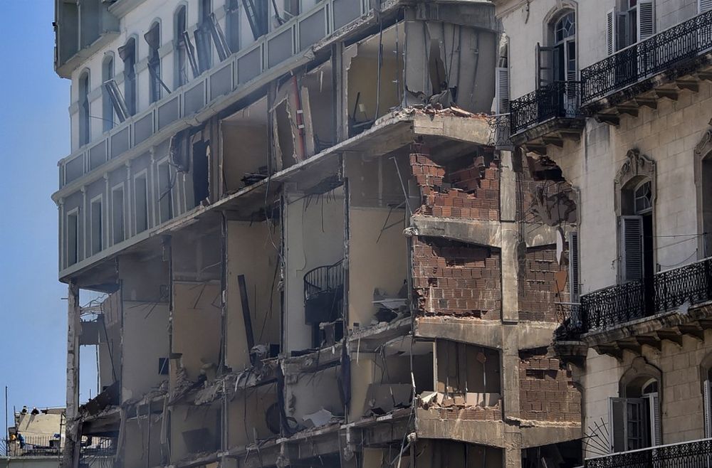 View of the damaged facade of the Saratoga Hotel after an explosion in Havana, on May 6, 2022.