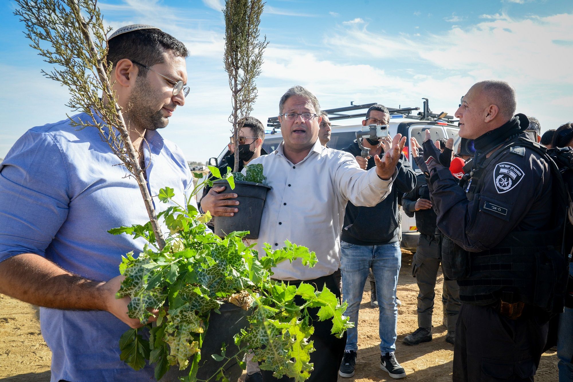 Minister Compromise Reached On Negev Tree planting I24NEWS minister-compromise-reached-on-negev-tree-planting-i24news