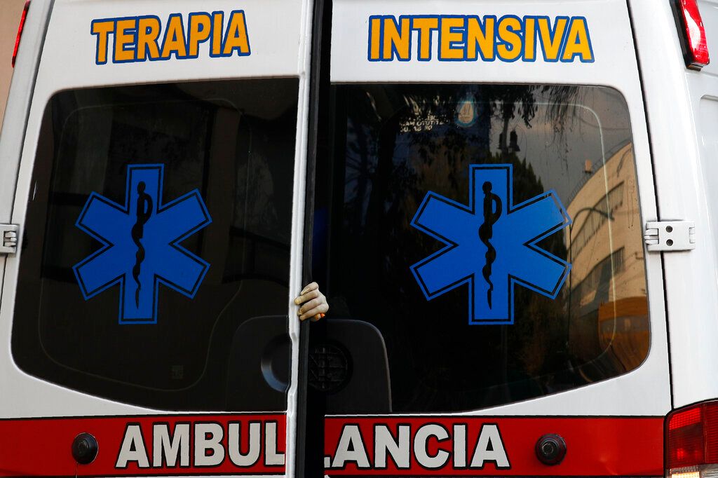 كارثة في المكسيك: قطار خرج عن السكة، ولقي ما لا يقل عن 13 شخصاً مصرعهم