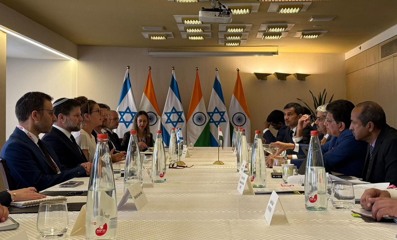 Israel and India deepen economic ties with new trade talks