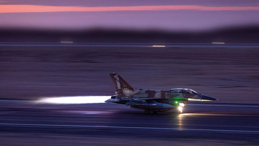 מטוס חיל האוויר ממריא לתקיפה באיראן, מרץ 2026