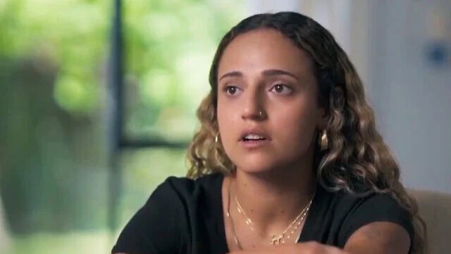 Romi Gonen brise le silence sur les violences sexuelles subies en captivité à Gaza