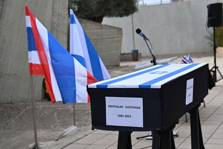 Cérémonie d'adieu à Sudthisak Rinthalak, le 09.12.2025