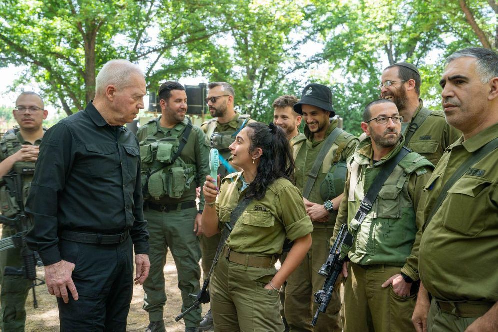 שר הביטחון יואב גלנט בגבול הצפון