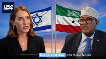  i24NEWS anchor and correspondent Nicole Zedeck and Somaliland President Abdirahman Mohamed Abdullahi 