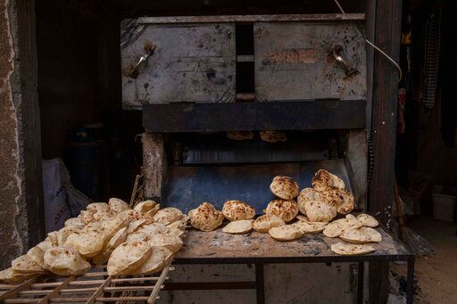 Egypt Sets Fixed Price For Unsubsidized Bread - Vimarsana News