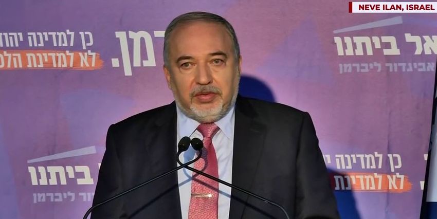 i24NEWS - Liberman says cannot recommend Gantz or ...