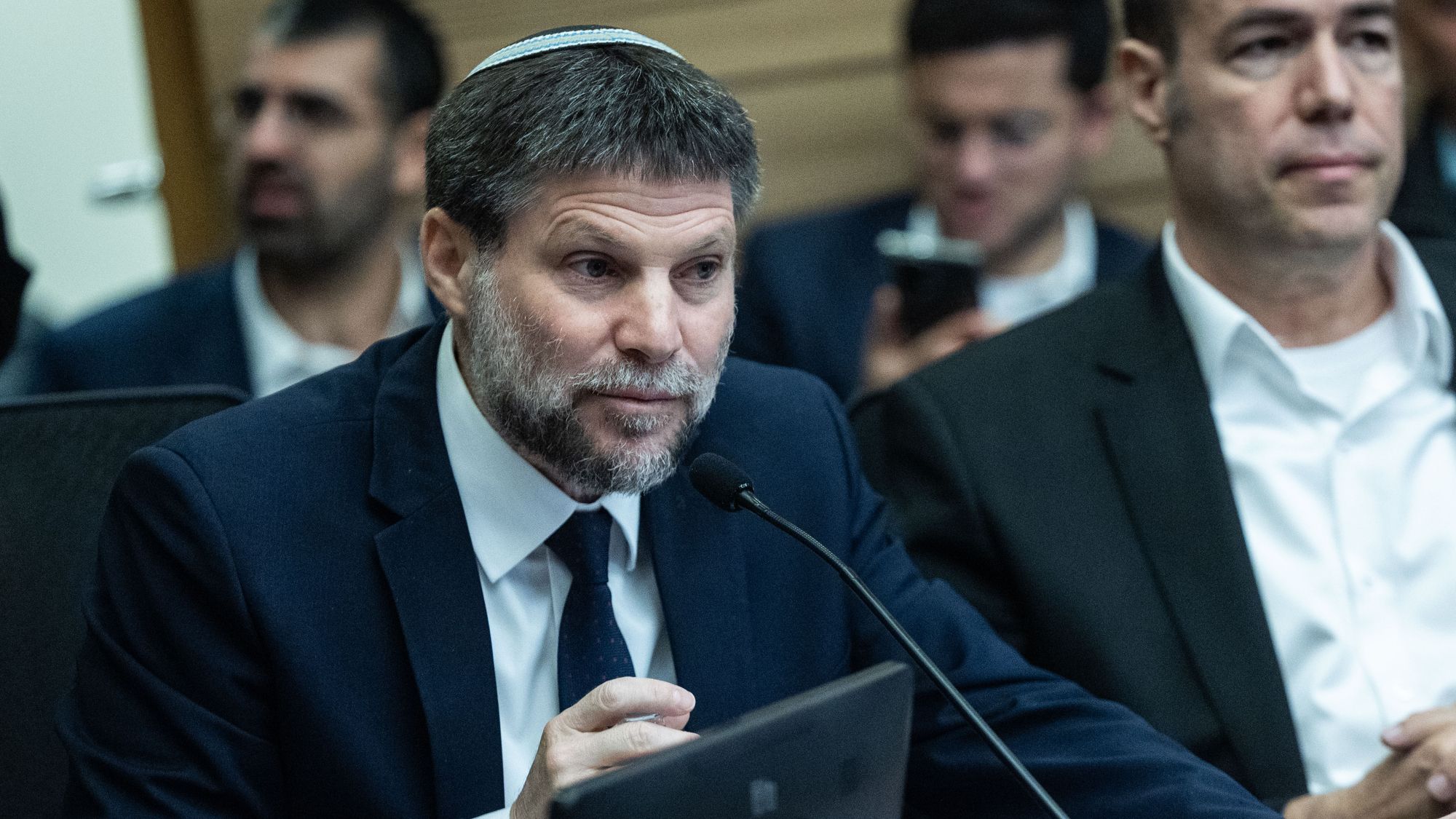 سموتريتش لأعضاء الكنيست العرب: "ليست غلطتنا أنكم تقتلون بعضكم البعض"