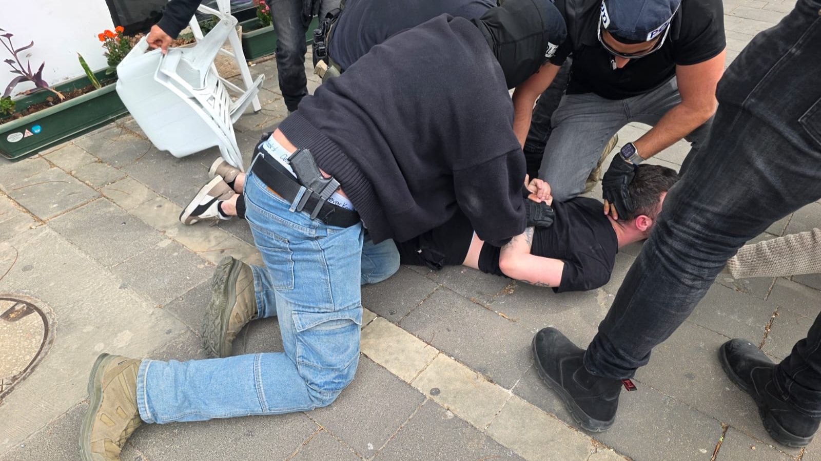 Un Israélien arrêté pour espionnage au profit de l'Iran et préparation d'un attentat visant Naftali Bennett