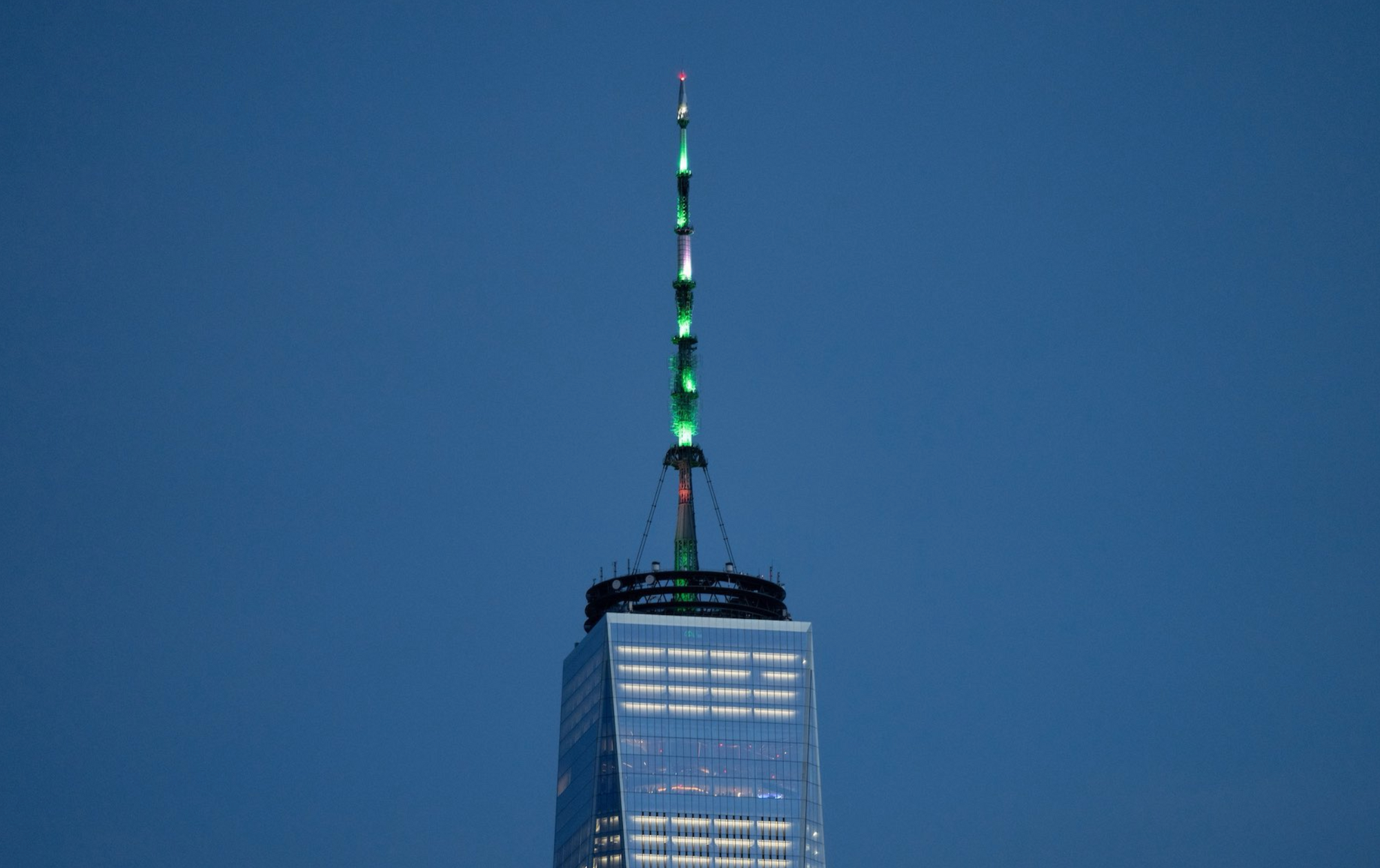 New York illumine ses monuments en vert pour le premier mois du patrimoine musulman-américain