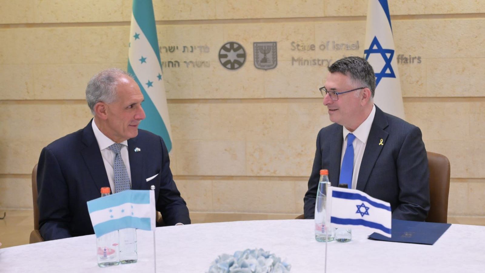 Honduran president‑elect arrives in Israel ahead of bilateral talks