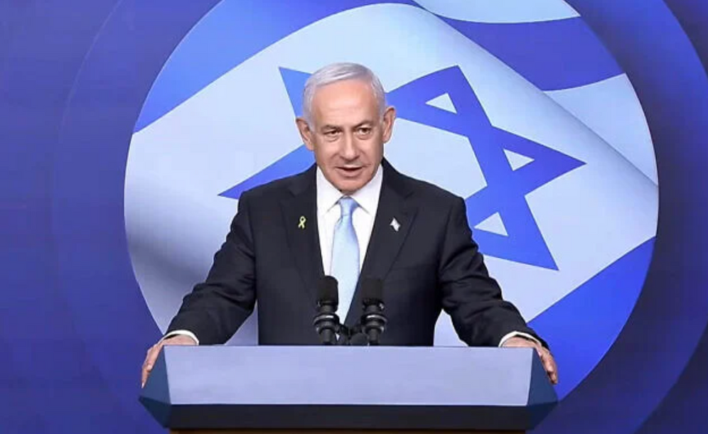 Le Premier ministre Benjamin Netanyahou tient une conférence de presse avec le chancelier allemand Friedrich Merz à Jérusalem, le 7 décembre 2025
