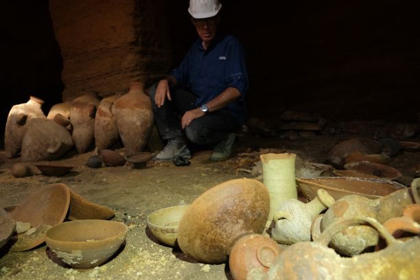 Israeli Archeologists Find Burial Cave From Pharaoh Ramses Era - Vimarsana News