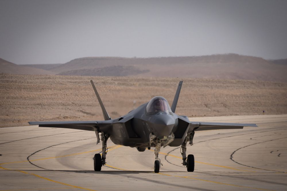 الطائرة المقاتلة أدير (F-35I) التي شوهدت خلال تمرين تدريبي جوي دولي لـ العلم الأزرق في قاعدة عوفدا الجوية ، جنوب إسرائيل ، 11 نوفمبر ، 2019.