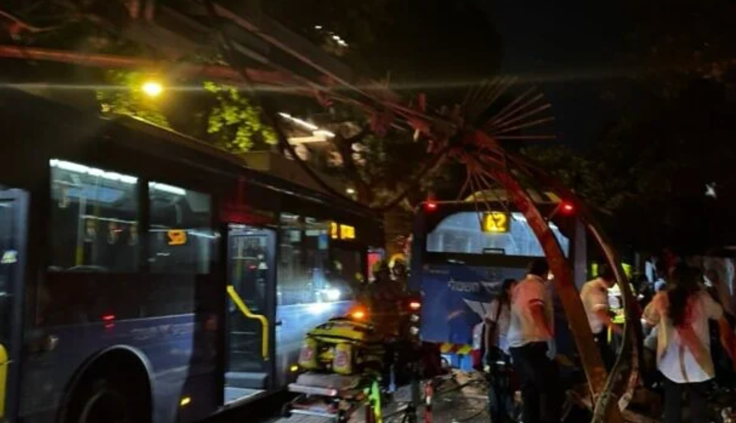 Tel-Aviv : une fillette de 11 ans succombe à ses blessures après l’accident de bus à Dizengoff